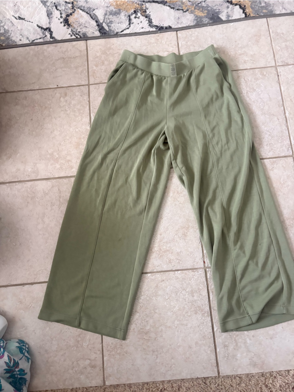 Lou and grey Olive Green Wide-Leg Pants medium